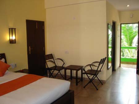 Bed Room with Balcony View
